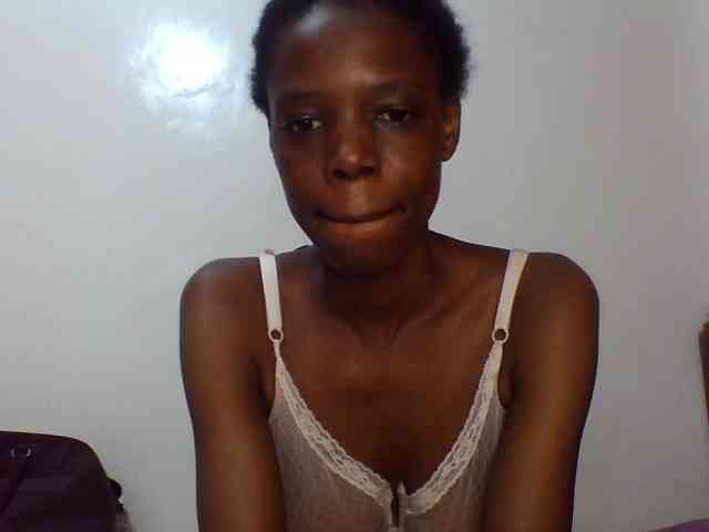 Sexxybellah6 webcam