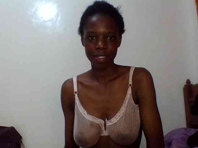 Sexxybellah6 webcam