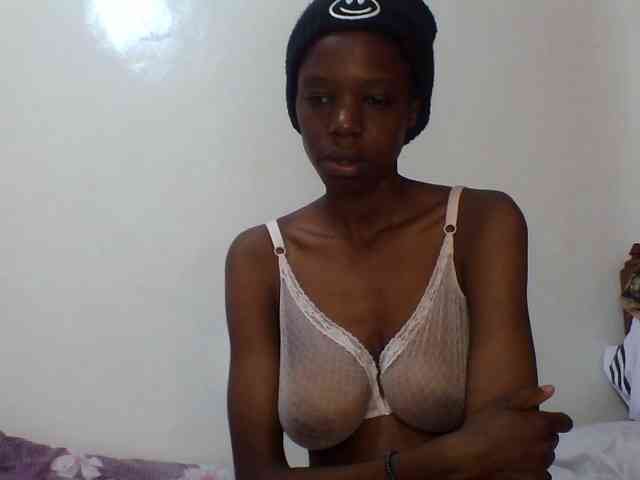 Sexxybellah6 webcam