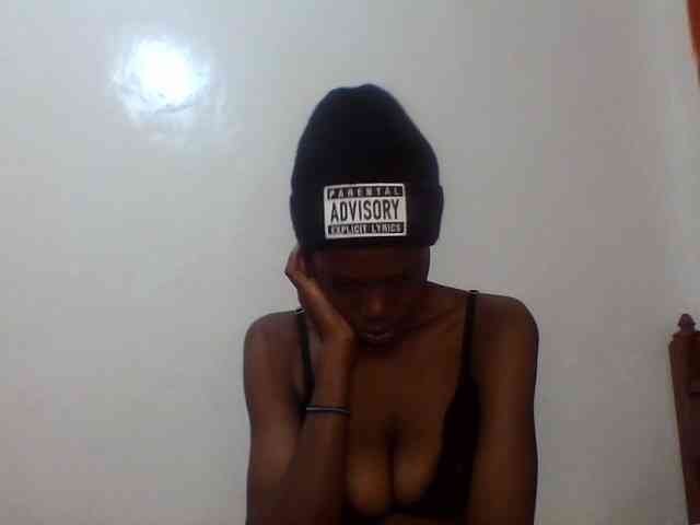 Sexxybellah6 webcam