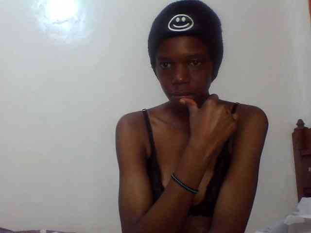 Sexxybellah6 webcam