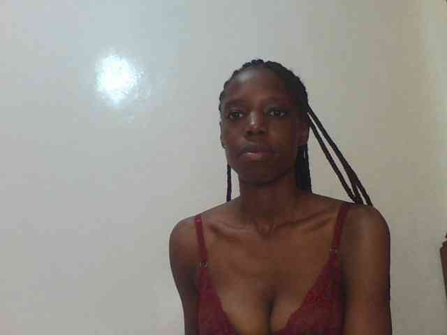 Sexxybellah6 webcam