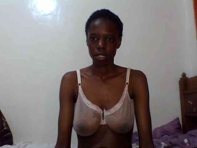 Sexxybellah6 webcam