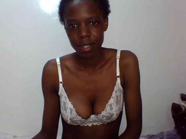Sexxybellah6 webcam