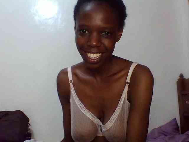 Sexxybellah6 webcam