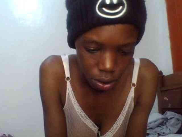 Sexxybellah6 webcam