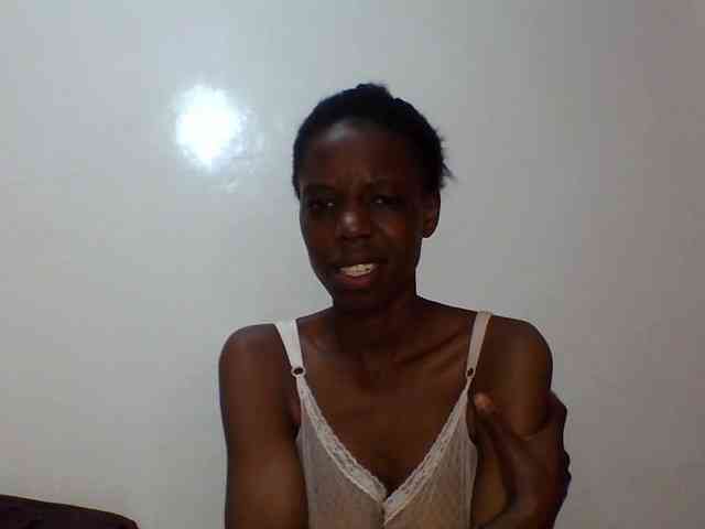 Sexxybellah6 webcam