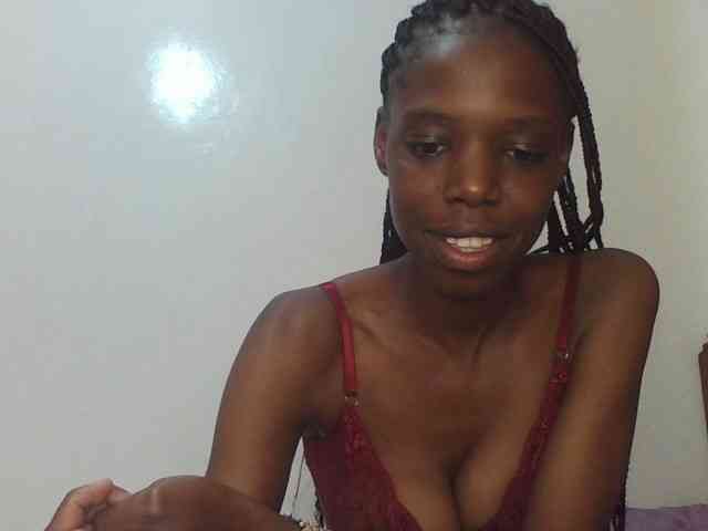 Sexxybellah6 webcam