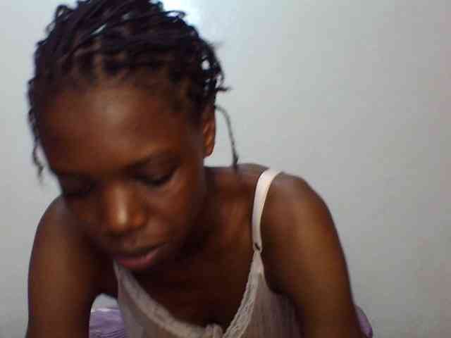 Sexxybellah6 webcam