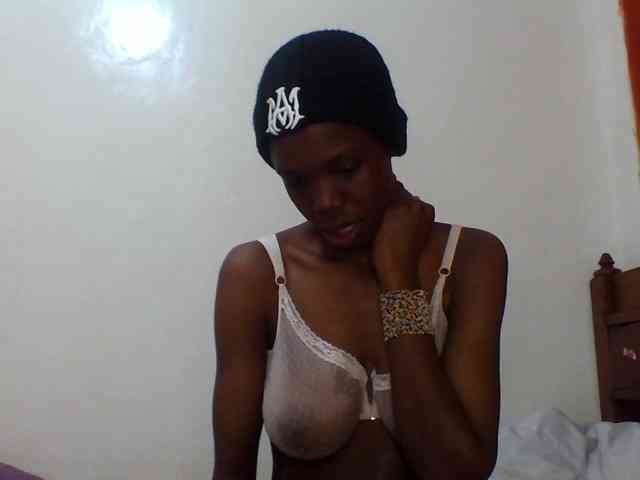 Sexxybellah6 webcam