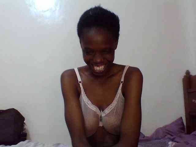 Sexxybellah6 webcam
