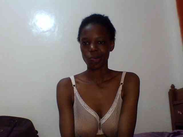 Sexxybellah6 webcam