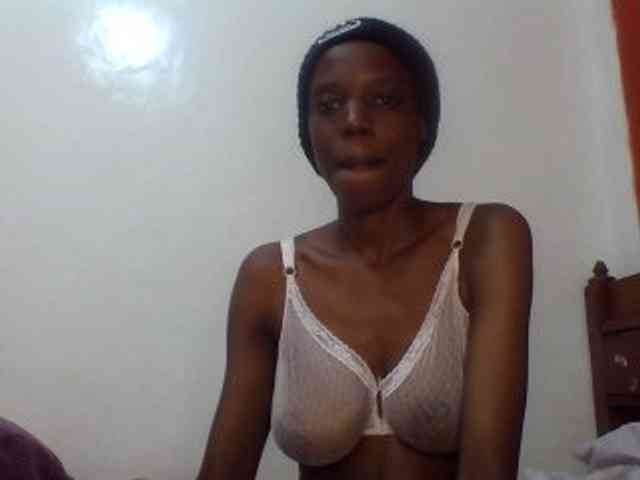 Sexxybellah6 webcam