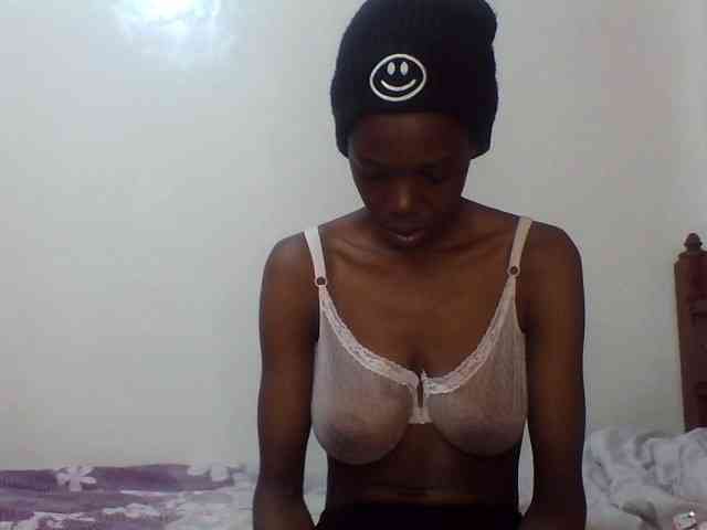 Sexxybellah6 webcam