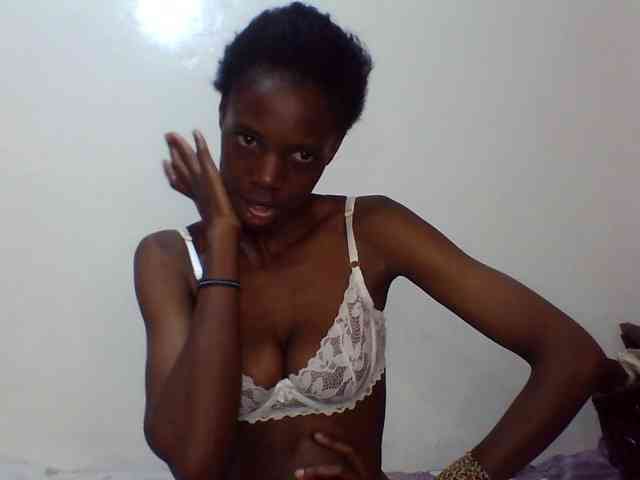 Sexxybellah6 webcam