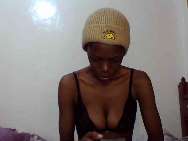 Sexxybellah6
