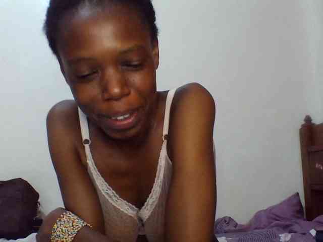 Sexxybellah6 webcam
