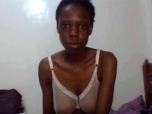 Sexxybellah6 webcam