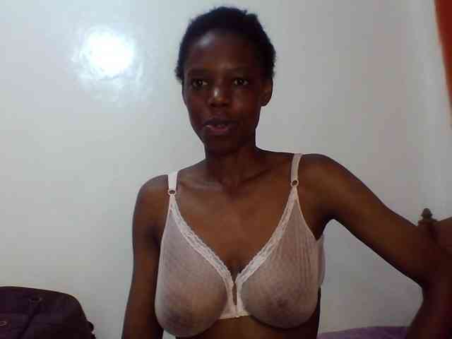 Sexxybellah6 webcam