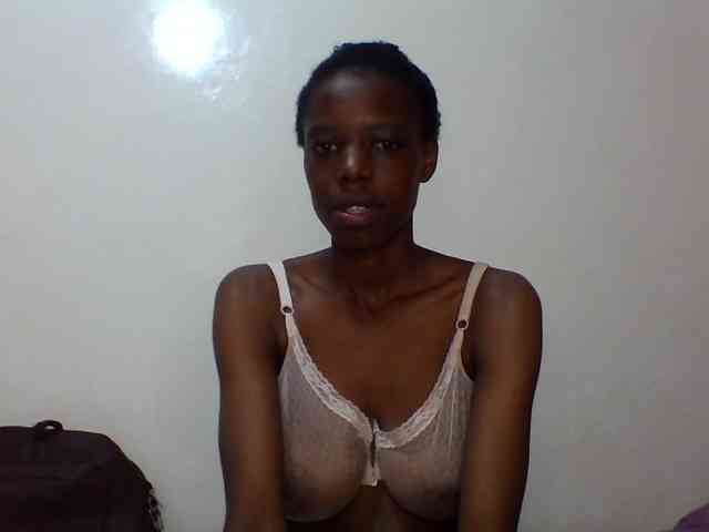 Sexxybellah6 webcam