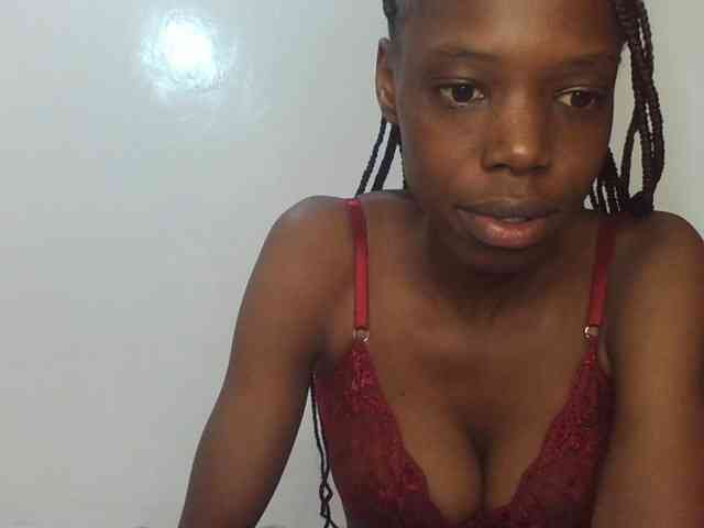 Sexxybellah6 webcam