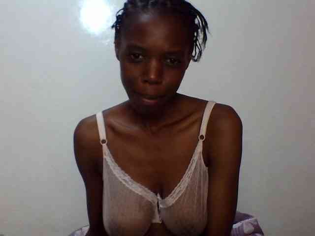 Sexxybellah6 webcam