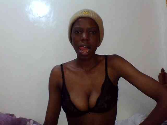 Sexxybellah6 webcam