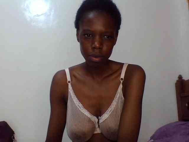 Sexxybellah6 webcam