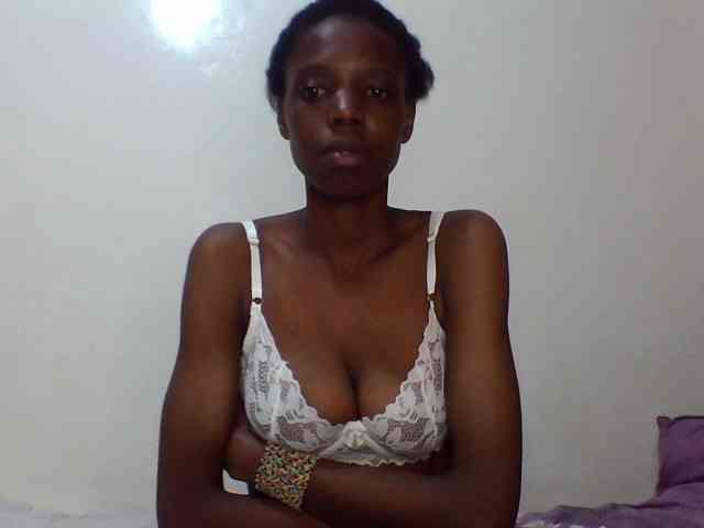 Sexxybellah6 webcam