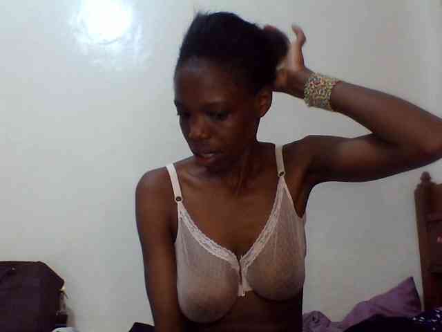 Sexxybellah6 webcam