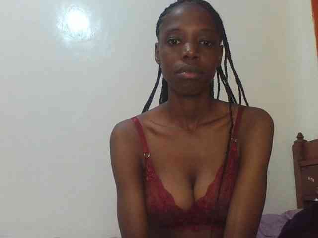 Sexxybellah6 webcam