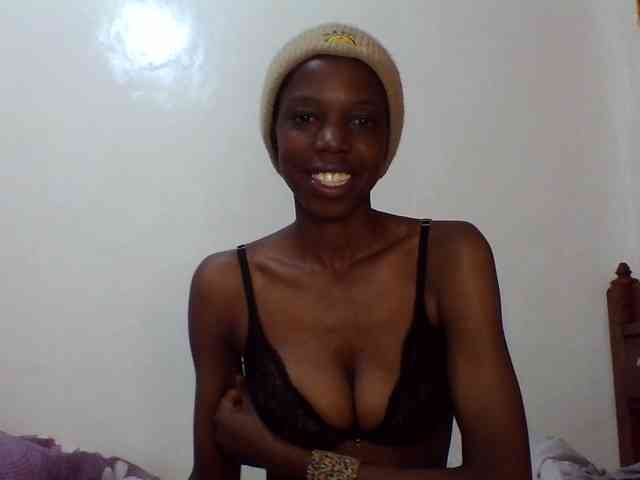 Sexxybellah6 webcam