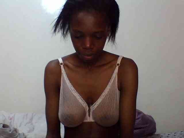 Sexxybellah6 webcam