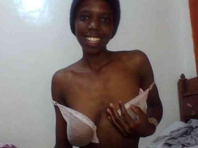 Sexxybellah6 webcam