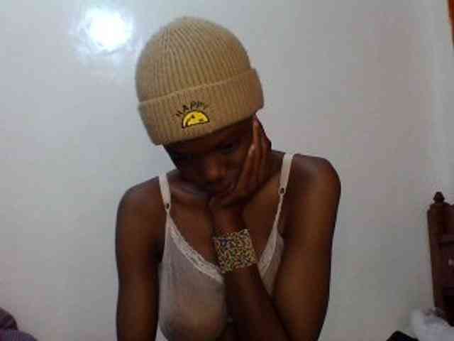 Sexxybellah6 webcam