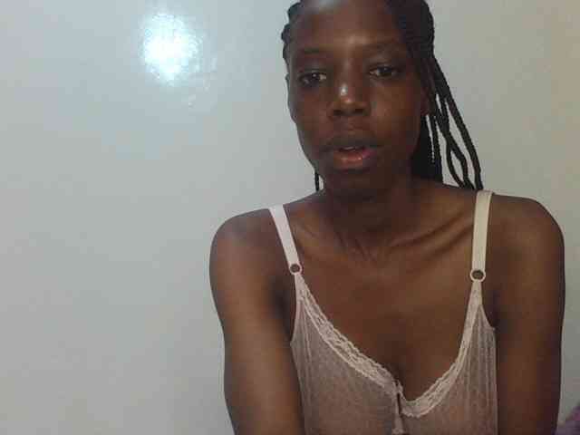 Sexxybellah6 webcam