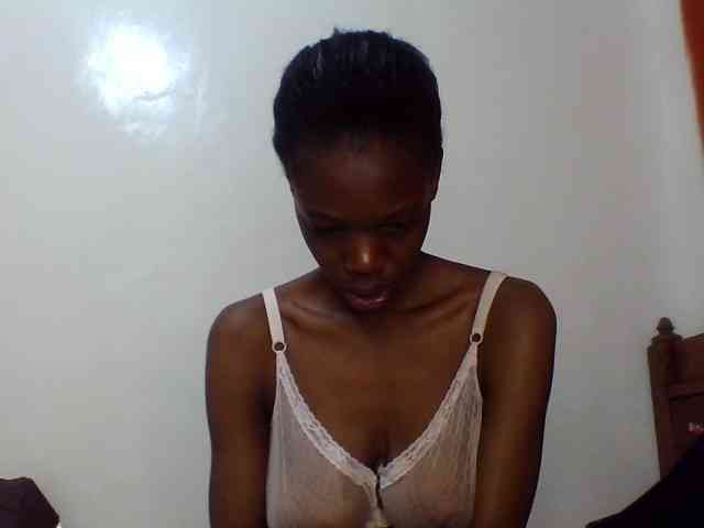 Sexxybellah6 webcam