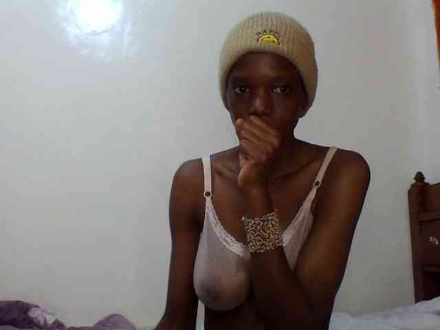 Sexxybellah6 webcam
