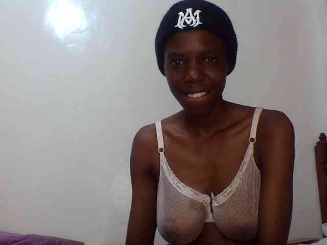 Sexxybellah6 webcam