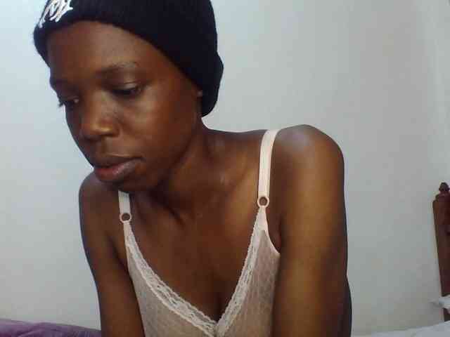 Sexxybellah6 webcam
