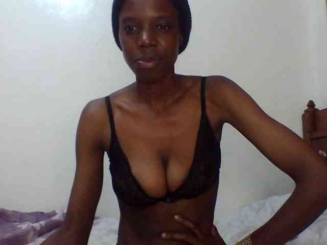 Sexxybellah6 webcam