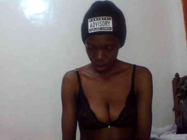 Sexxybellah6 webcam