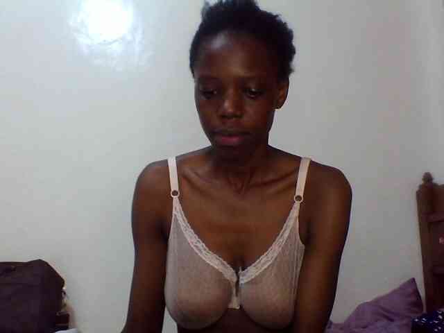 Sexxybellah6 webcam