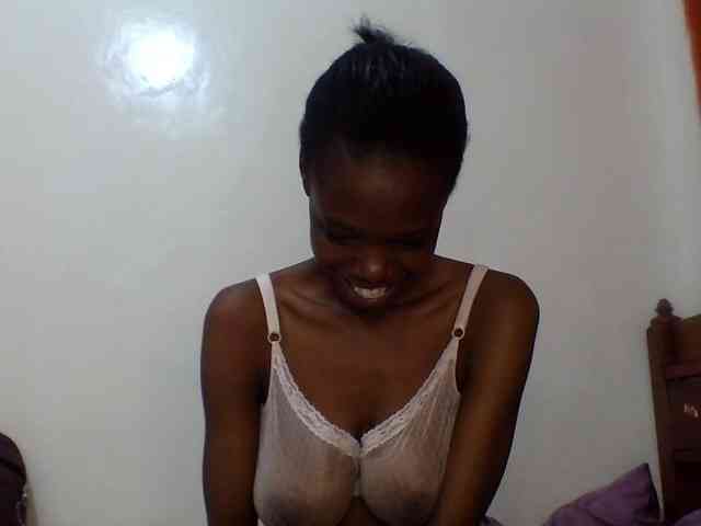 Sexxybellah6 webcam