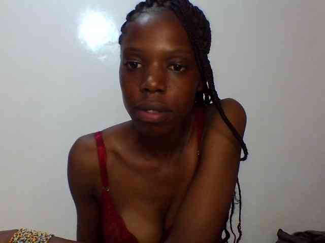 Sexxybellah6 webcam