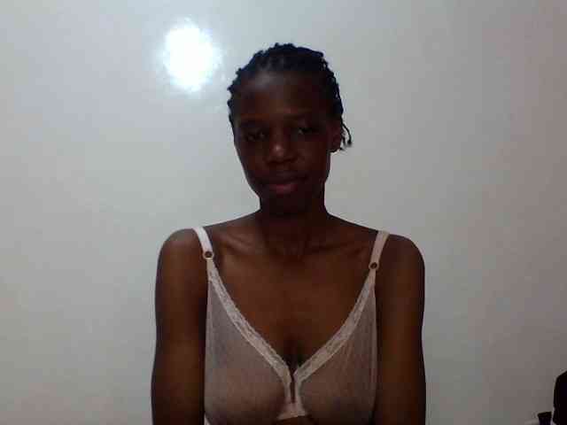 Sexxybellah6 webcam