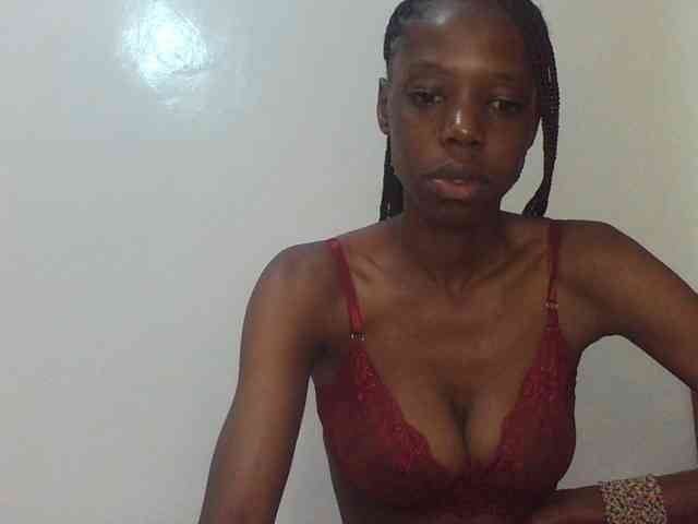 Sexxybellah6 webcam