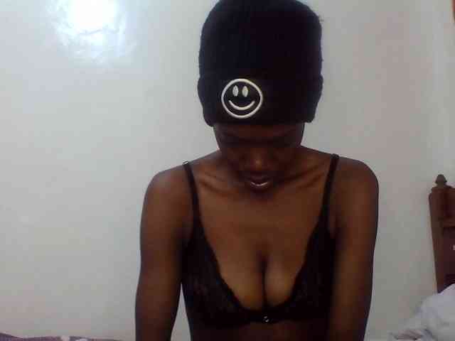 Sexxybellah6