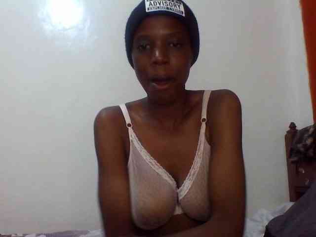 Sexxybellah6 webcam