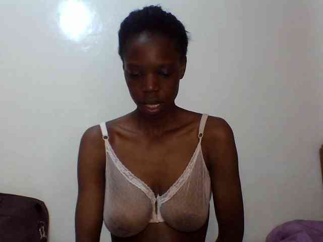 Sexxybellah6 webcam